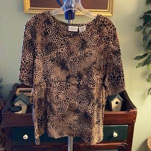 White Stag Woman Stretch animal print top 2X